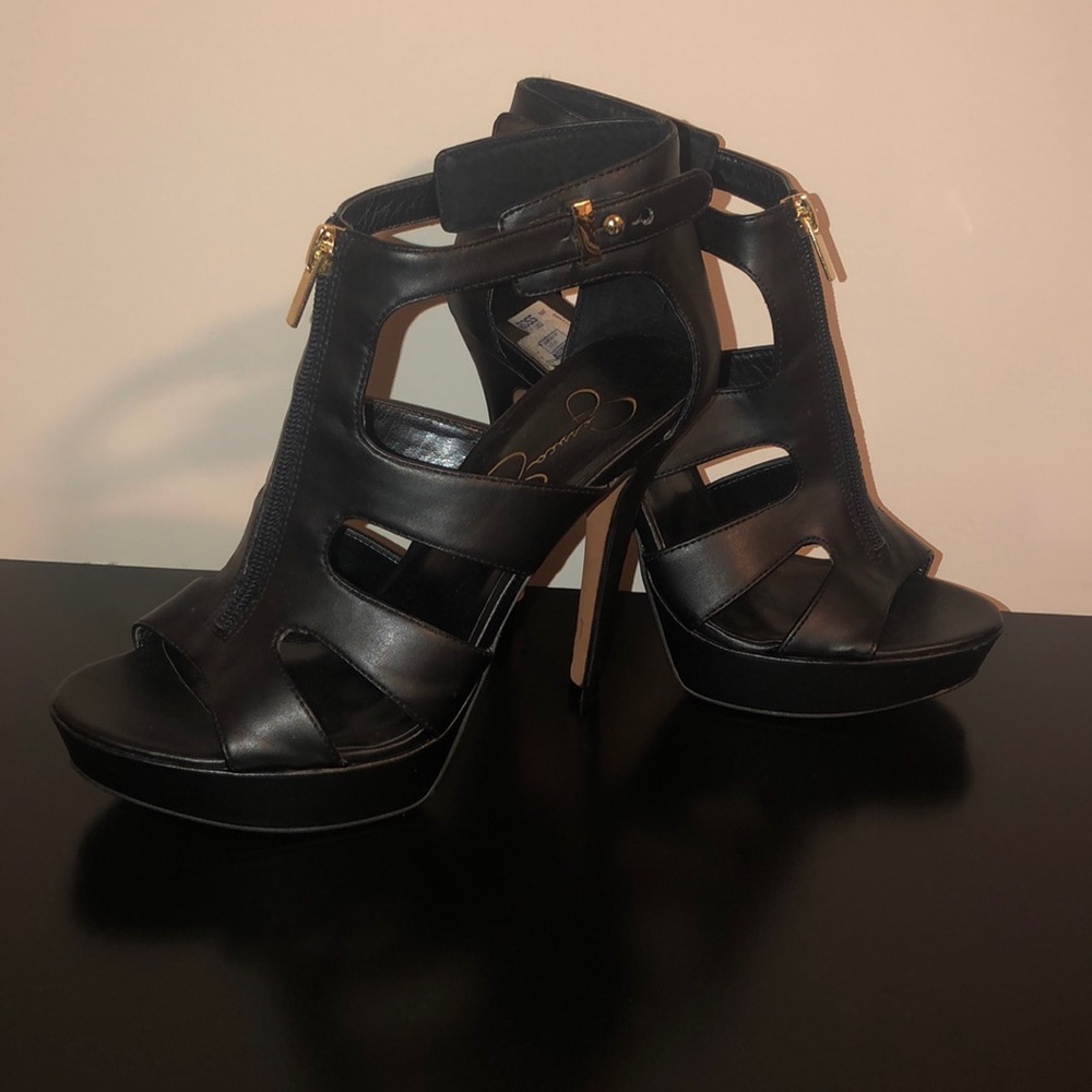 Black heels
